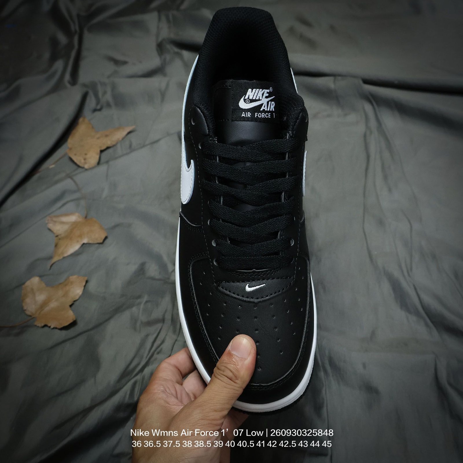 Tênis Nike Wmns Air Force 1 - Imagem 2