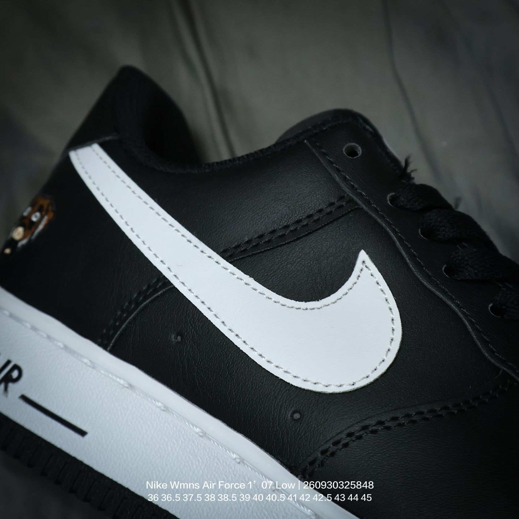 Tênis Nike Wmns Air Force 1 - Imagem 6