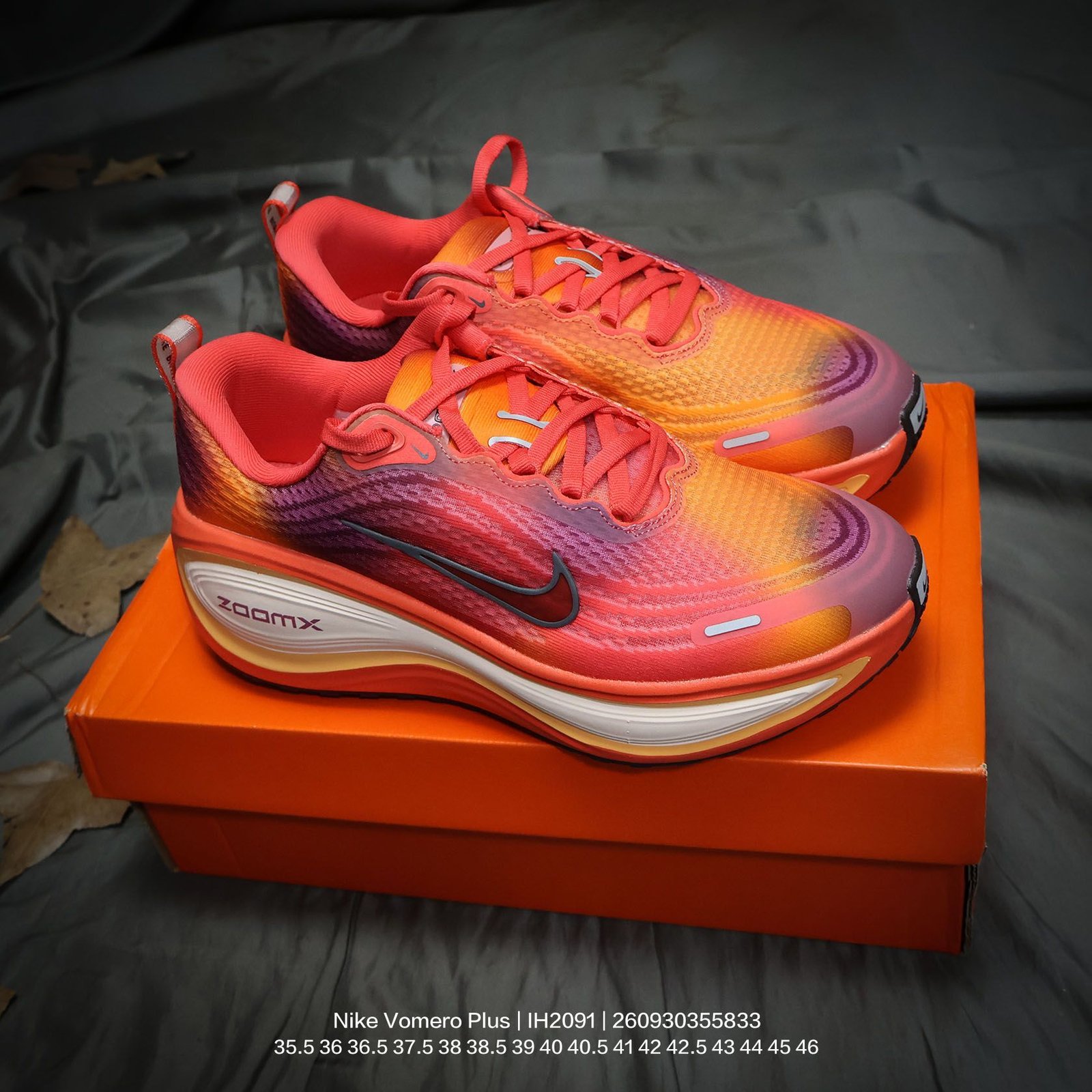 Tênis Nike Vomero Plus
