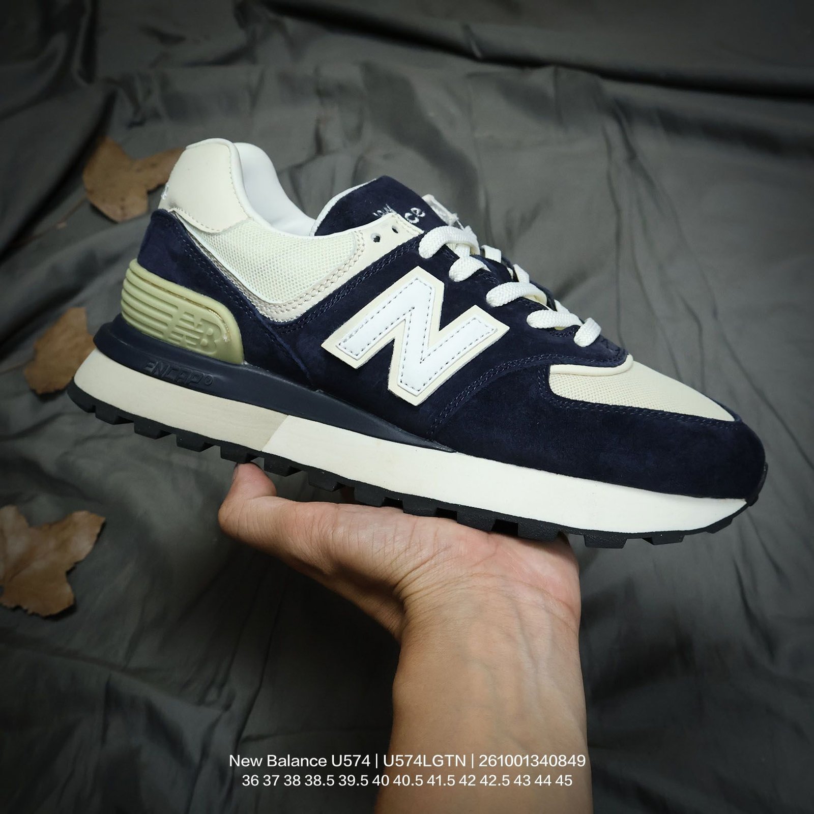 Tênis New Balance U574