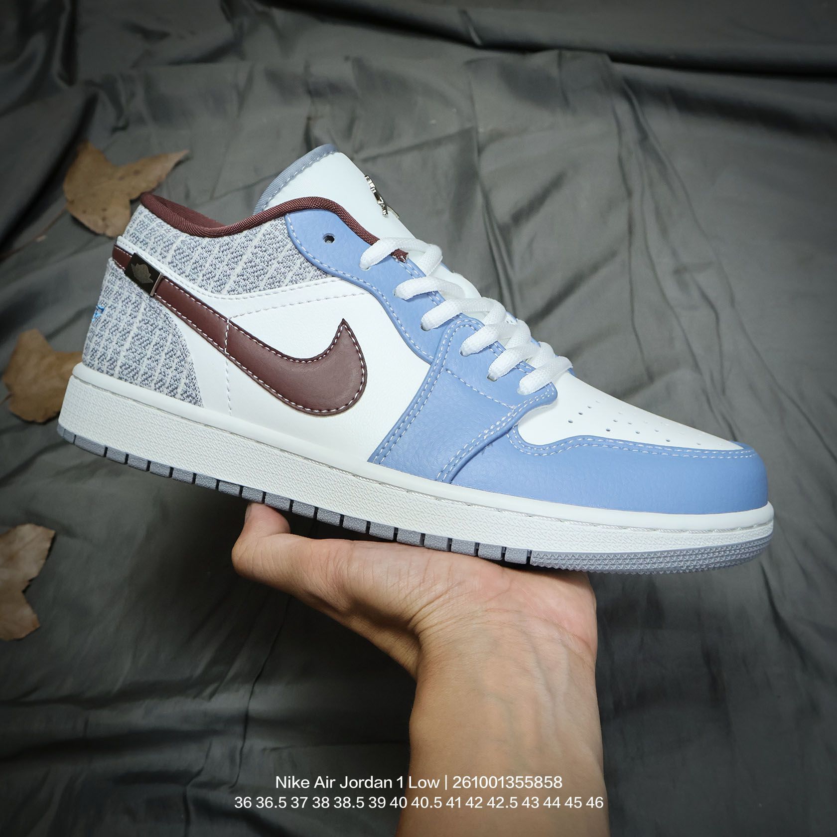 Tênis Nike Air Jordan 1 Low