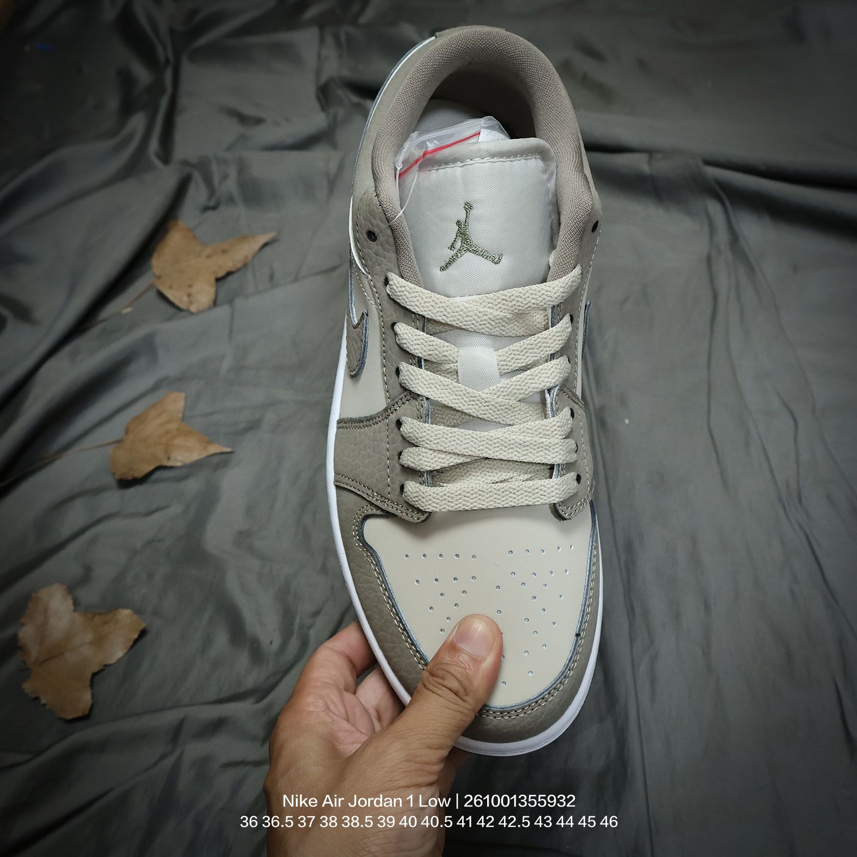 Tênis Nike Air Jordan 1 Low - Imagem 2