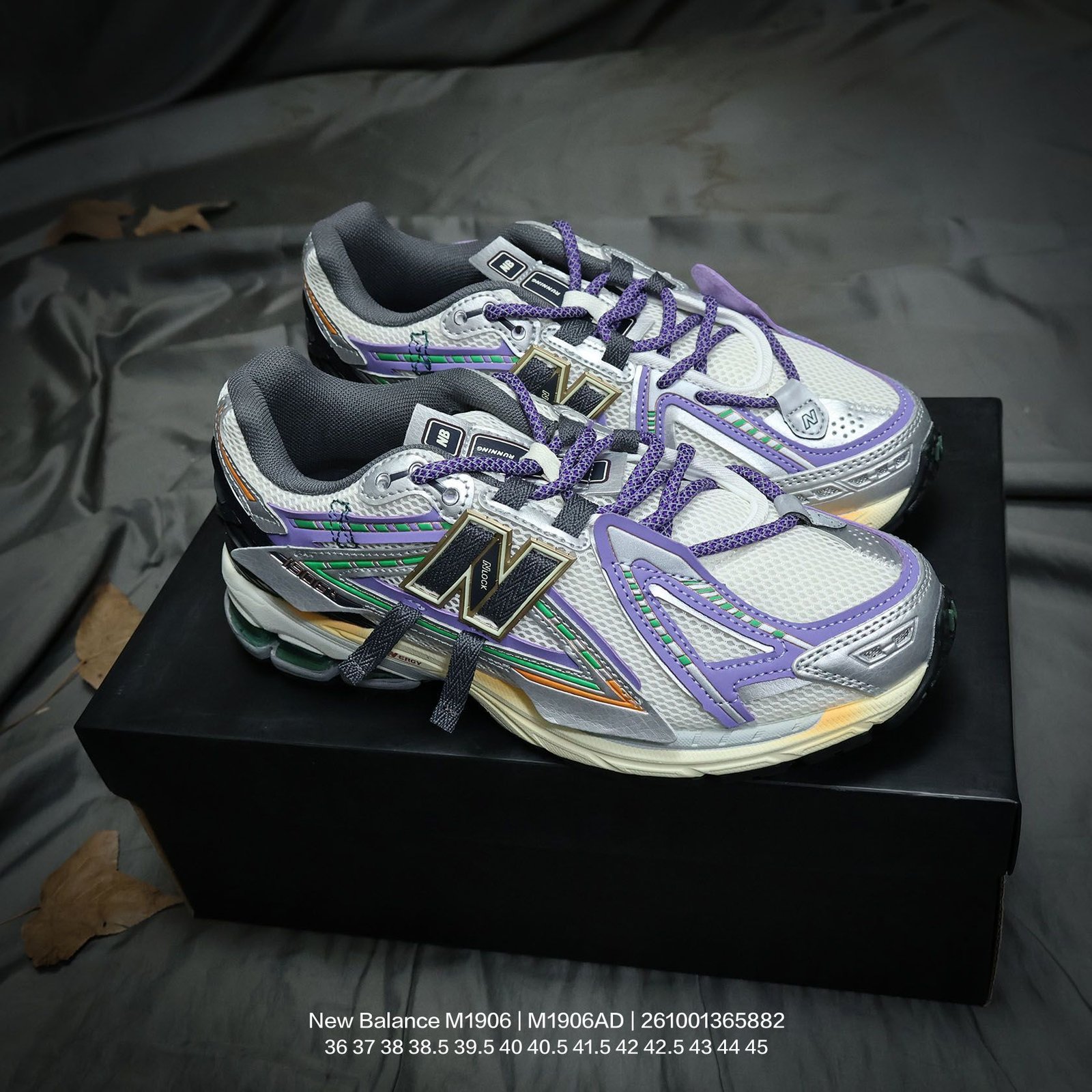 Tênis New Balance M1906