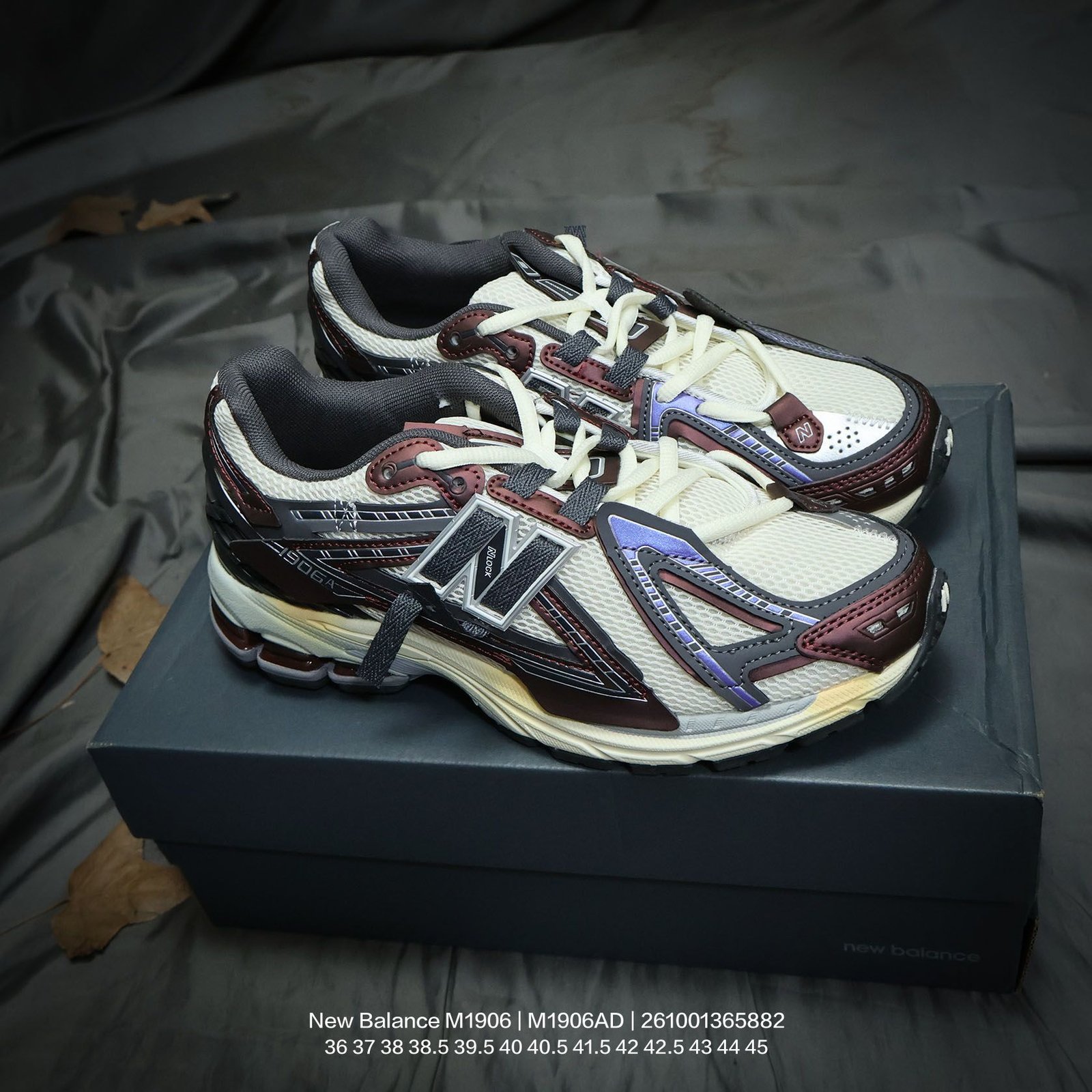 Tênis New Balance M1906