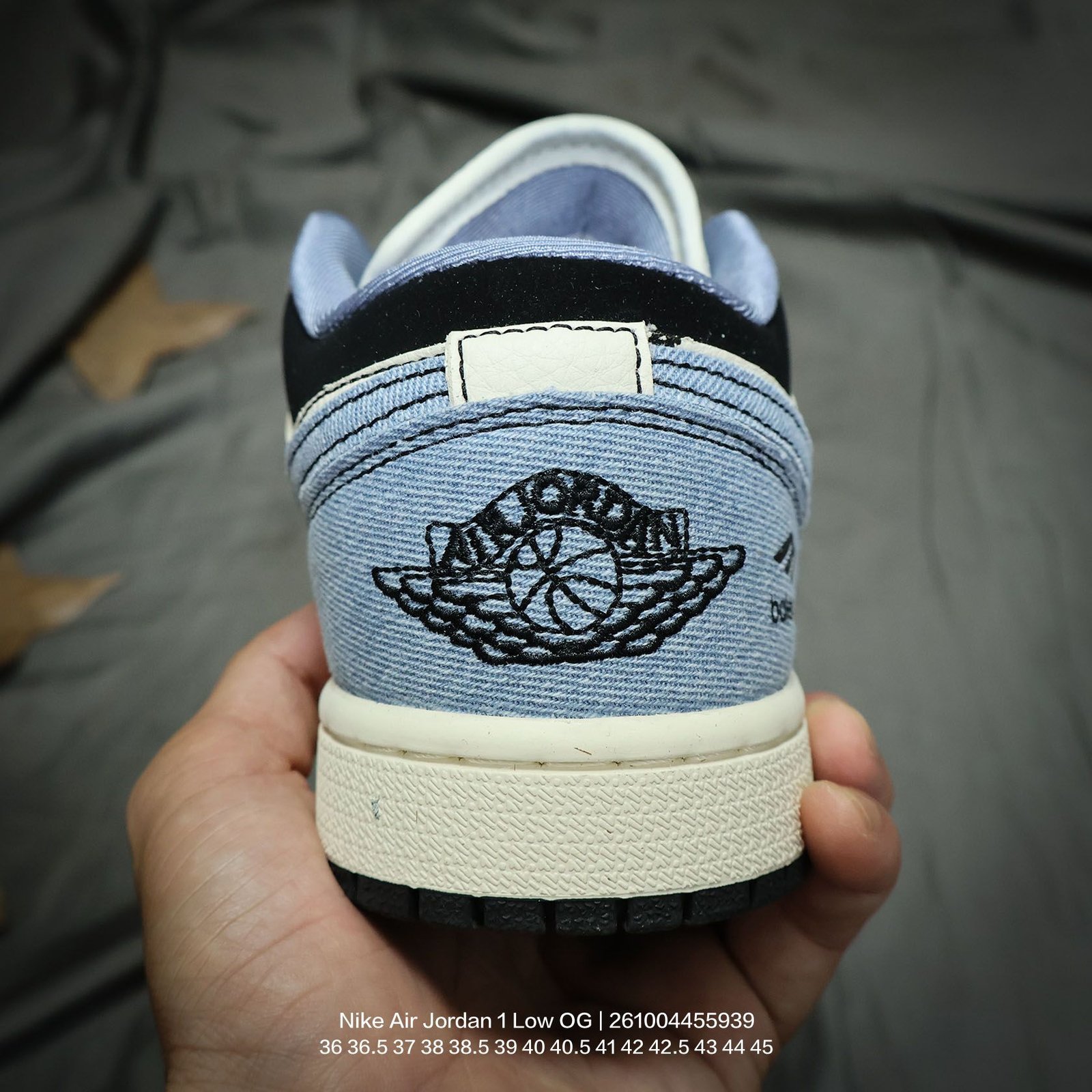 Tênis Nike Air Jordan 1 Low OG - Imagem 4
