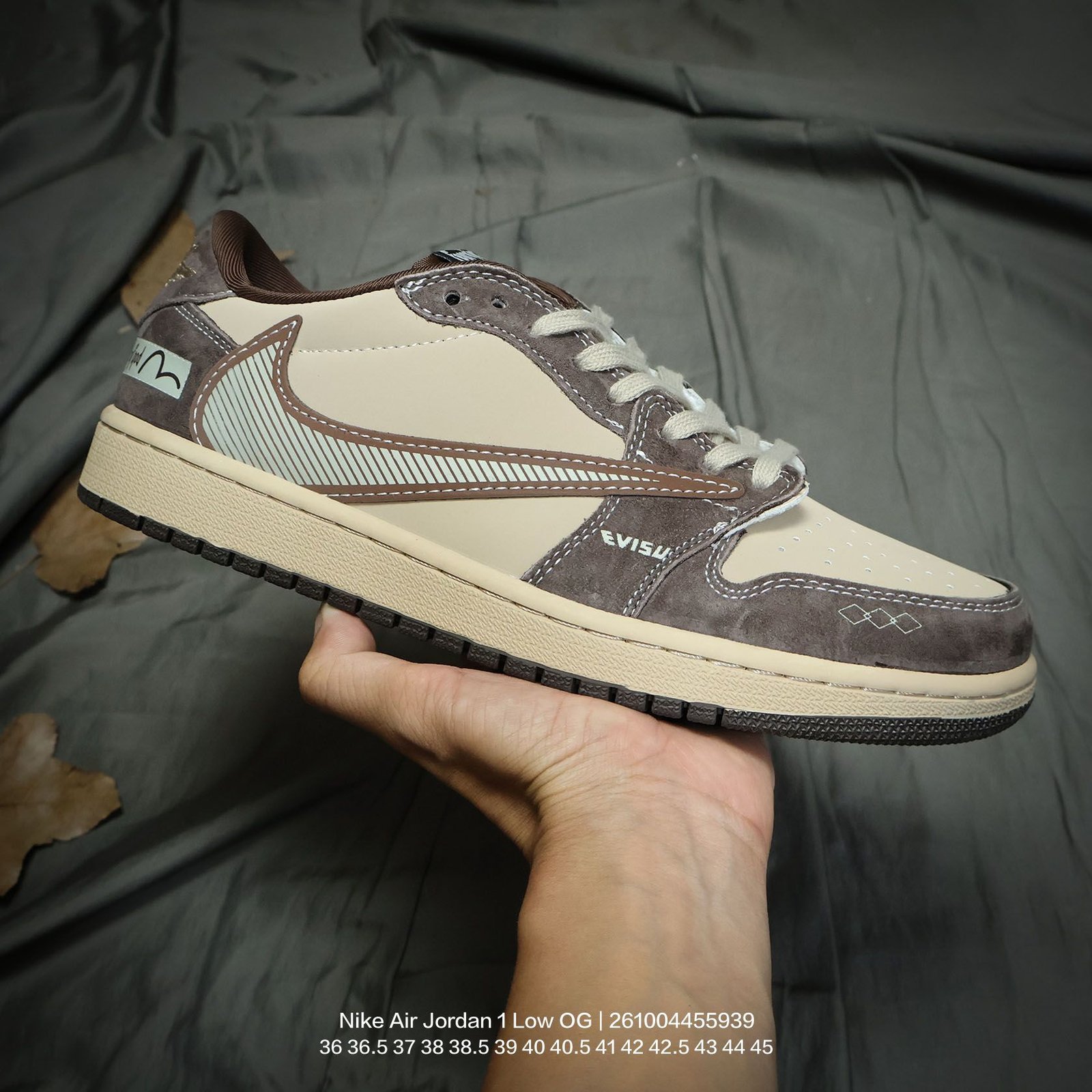 Tênis Nike Air Jordan 1 Low OG