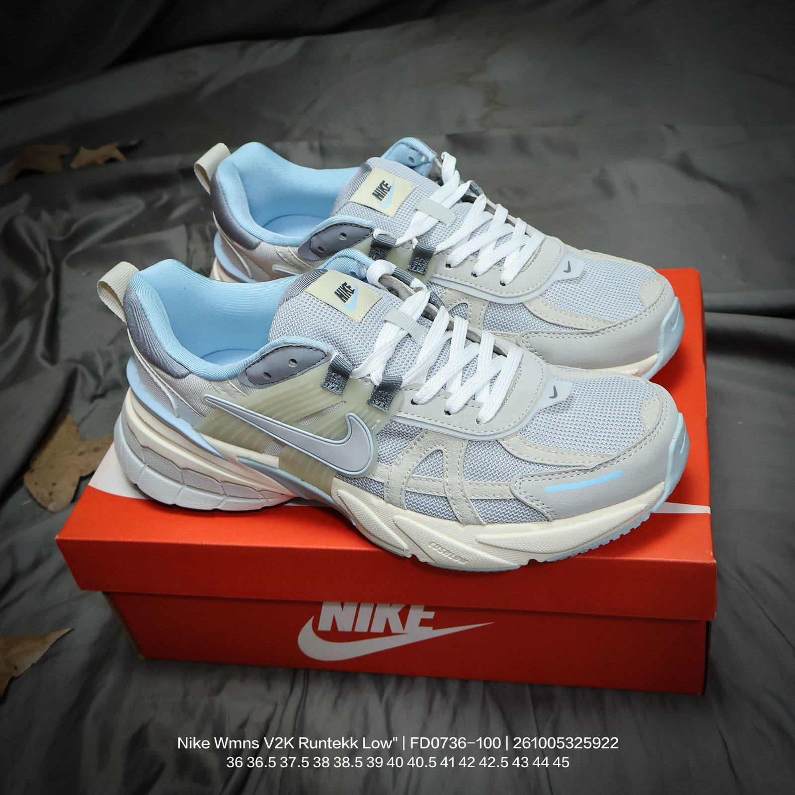 Tênis Nike Wmns V2K Runtekk Low - Imagem 4