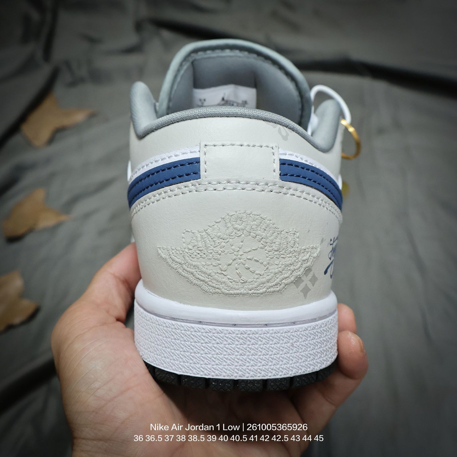 Tênis Nike Air Jordan 1 Low - Imagem 4