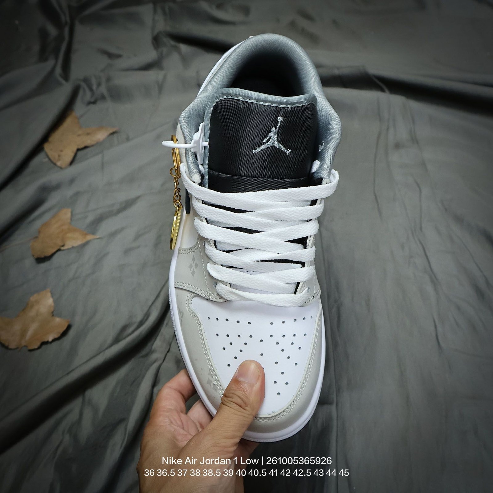 Tênis Nike Air Jordan 1 Low - Imagem 2