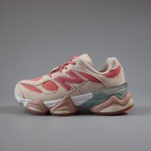 Tênis New Balance 906