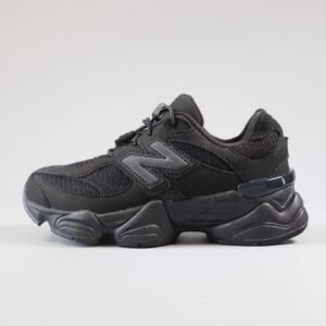 Tênis New Balance 906