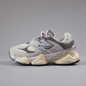 Tênis New Balance 906