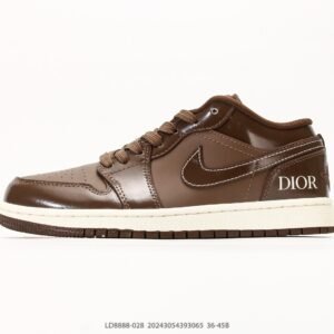 Tênis Nike Air Jordan 1 Low AJ1